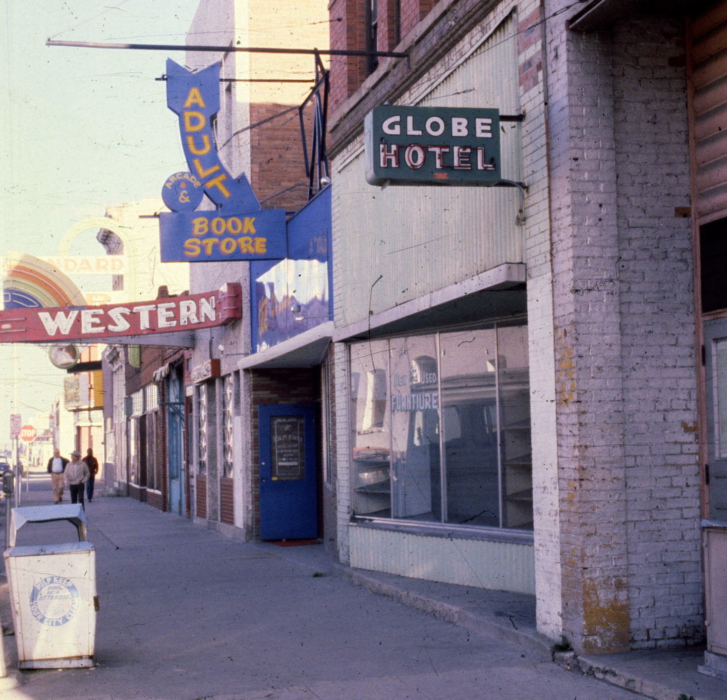 Minnesota Avenue businesses, November 1980
